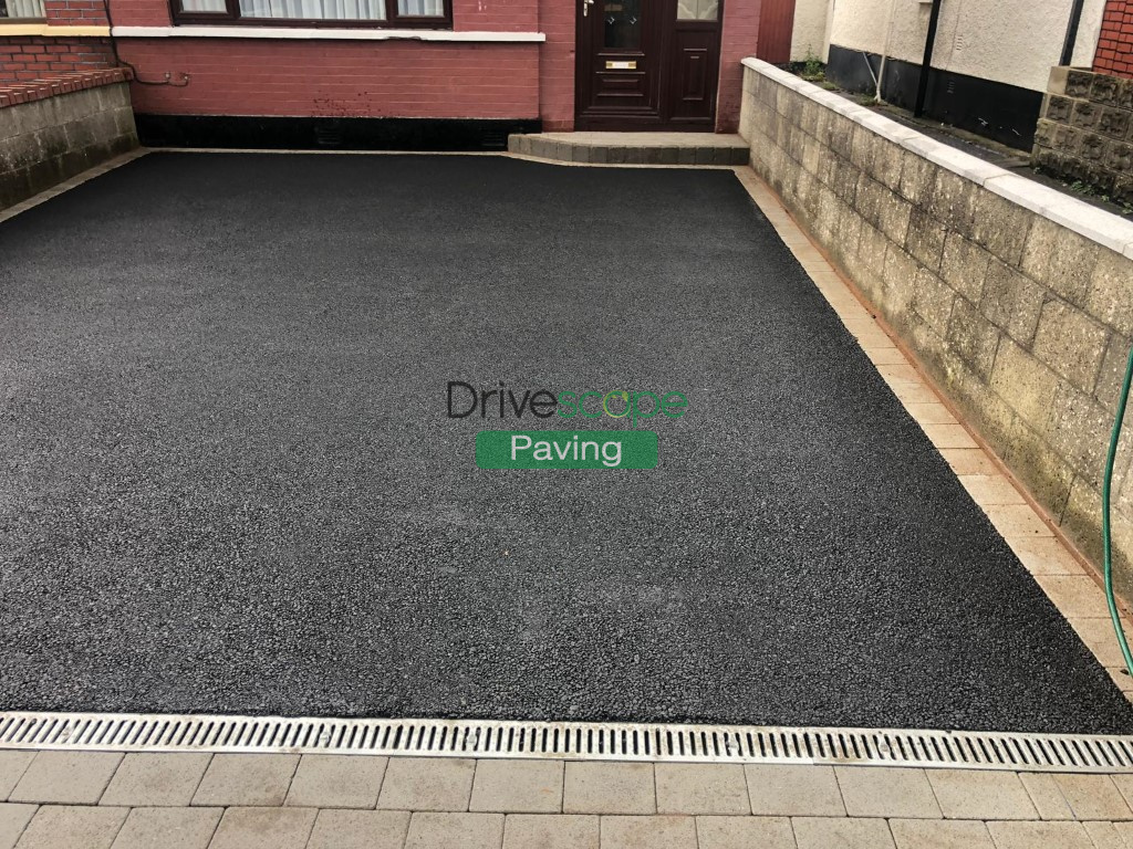 Tarmac Driveway with Ashfield Granite Borderline in Santry, Dublin