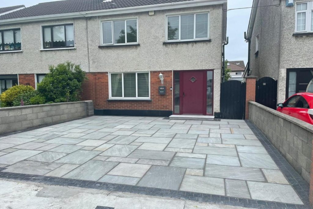 Driveway with Limestone Slabs and Cobbled Borderline in Hartstown, Dublin