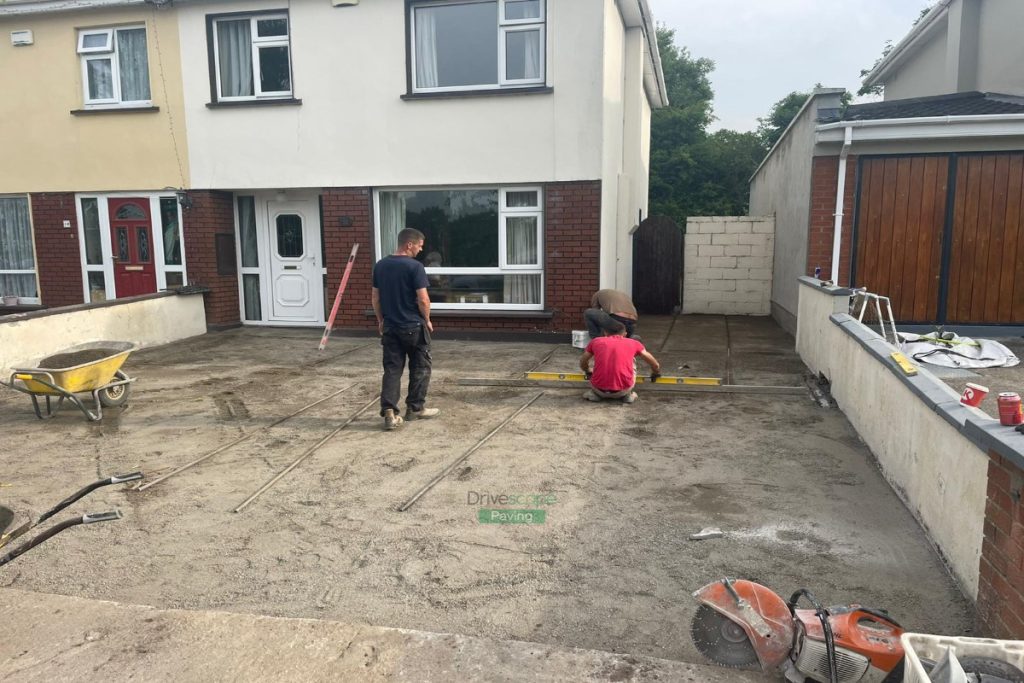 Driveway with Black Granite Corrib Paving and Silver Granite Borderline in Leixlip, Co. Kildare (5)