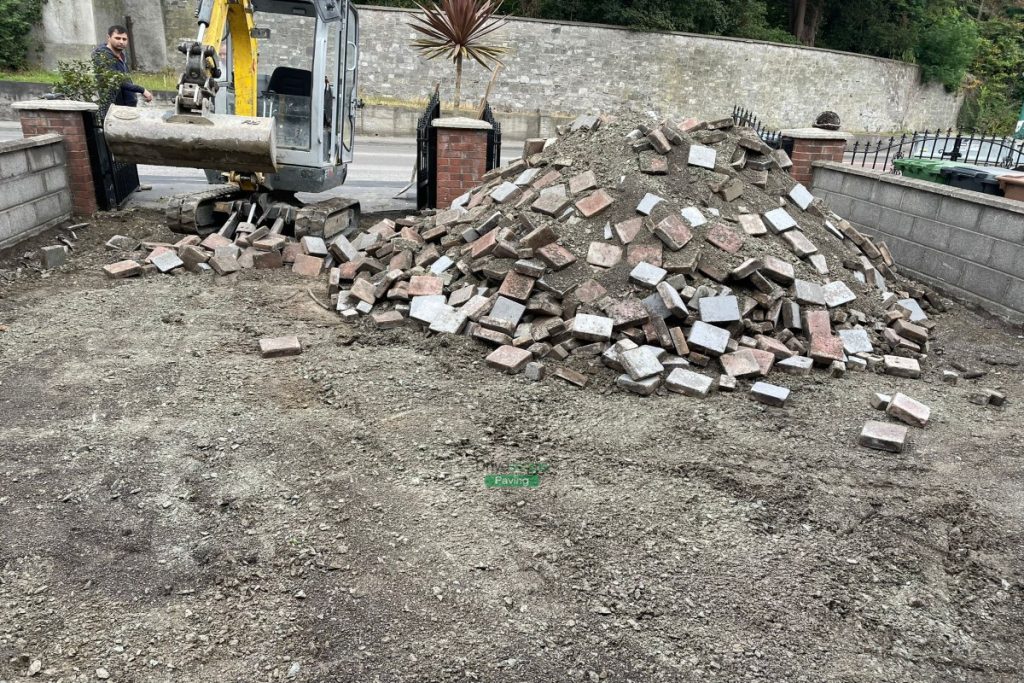 Driveway with Limestone Slabs and Granite Borderline in Cabra, Dublin (2)