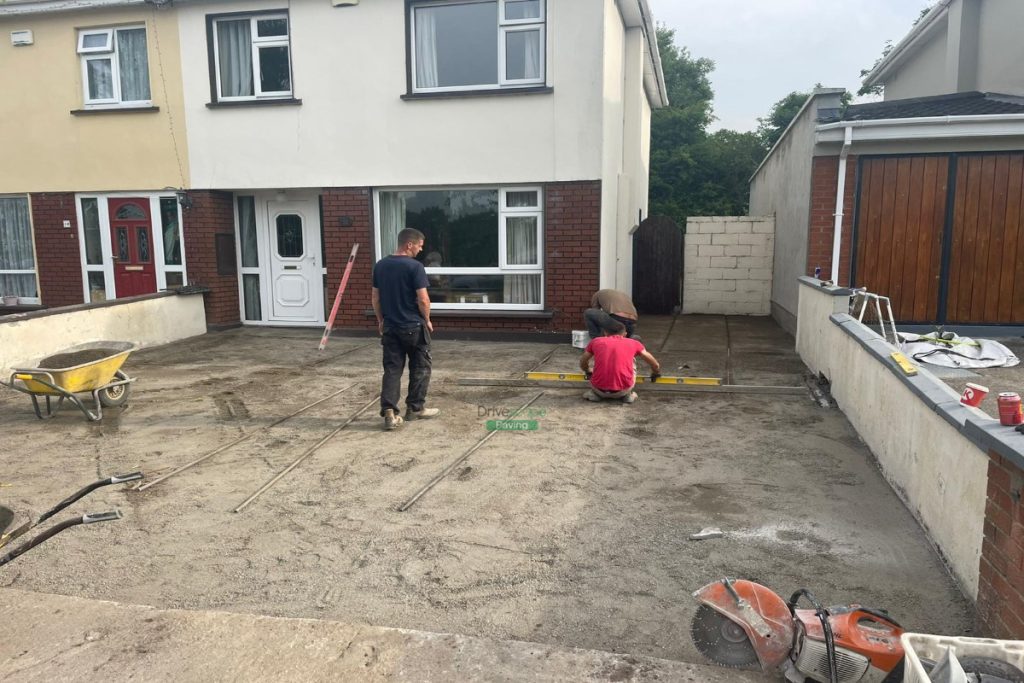 Driveway with Black and Silver Granite Corrib Paving in Leixlip, Co. Kildare (4)