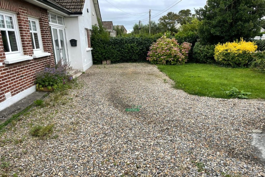 Gravelled Driveway with silver Granite Pathway and Kerbing in Baldoyle, Dublin (3)
