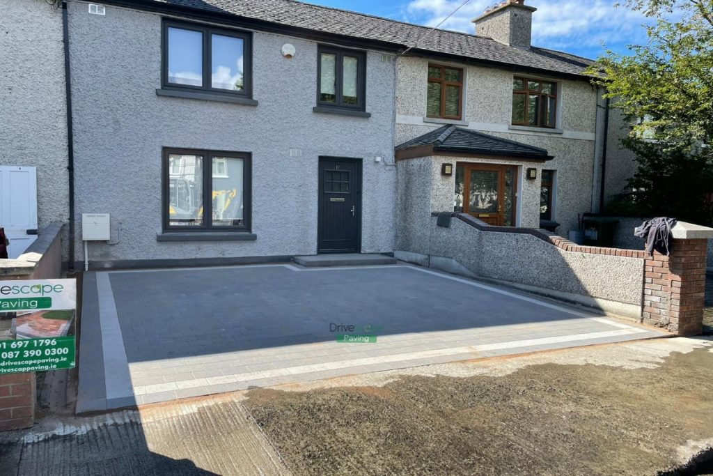 Driveway with Black Granite Corrib Paving and Silver Granite Border in Inchicore, Dublin
