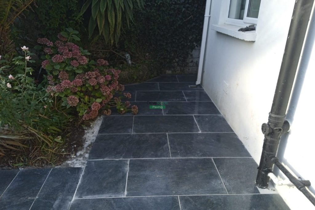 Patio with Black Slate Porcelain Tiles in Baldoyle, Dublin (9)