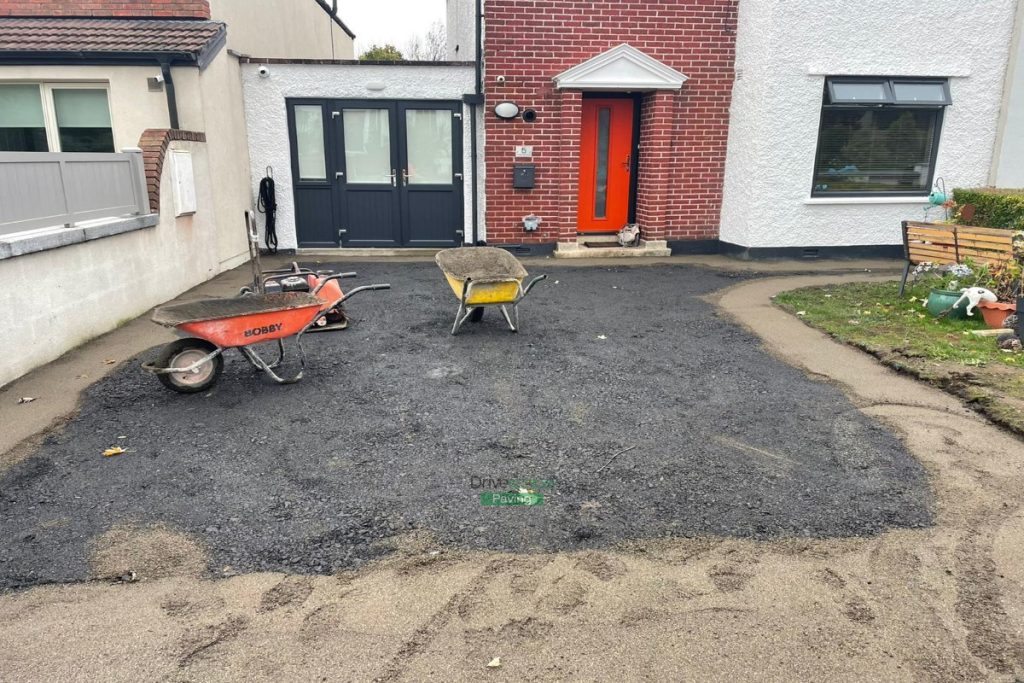 Asphalt Driveway with Silver Granite Border in Clontarf, Dublin (2)