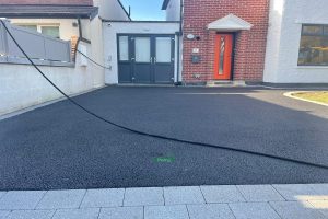 Asphalt Driveway with Silver Granite Border in Clontarf, Dublin (5)