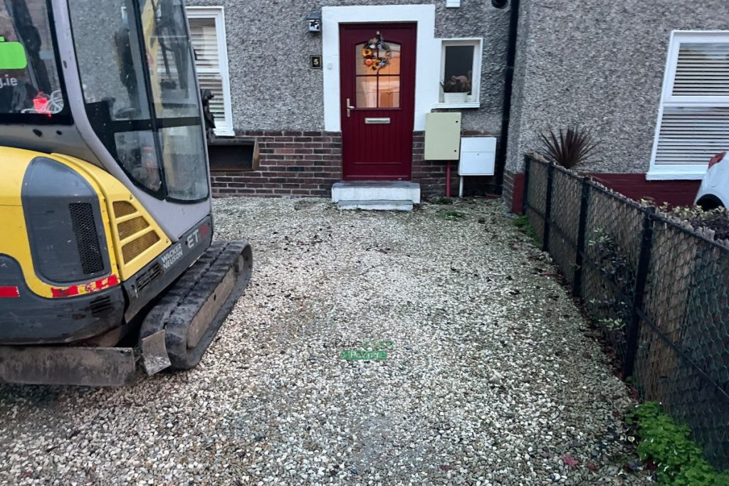 Corrib Paved Driveway with Granite Step in Marino, Dublin (1)