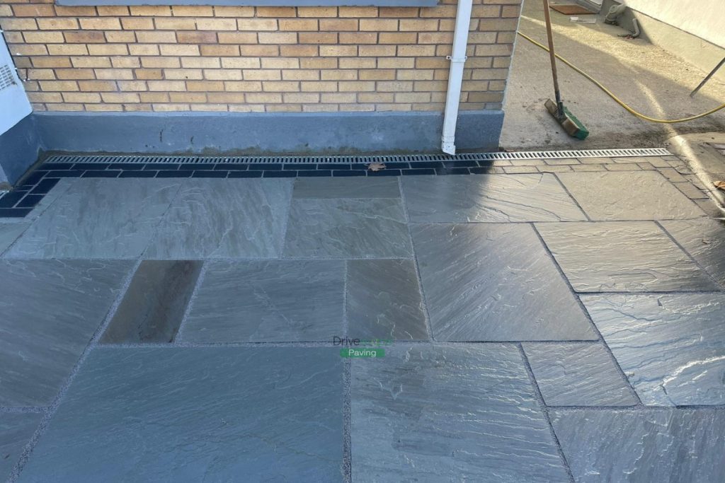 Driveway with Kandla Grey Limestone Slabs and Cobblestone Border in Hartstown, Dublin (5)