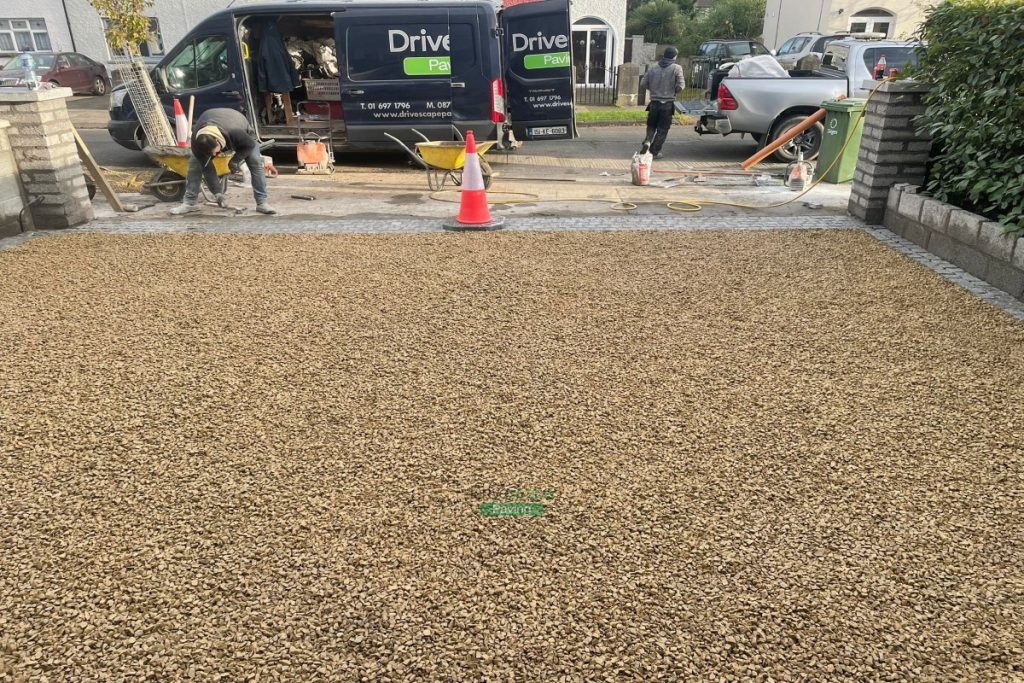 Driveway with Ballylusk Gravel, Granite Cobbles and New Pillars in Ashtown, Dublin (5)
