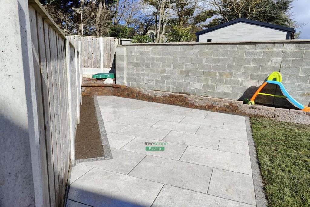Porcelain Tiled Patio with Granite Cobblestones and Roll-On Turf in Portmarnock, Co. Dublin (6)