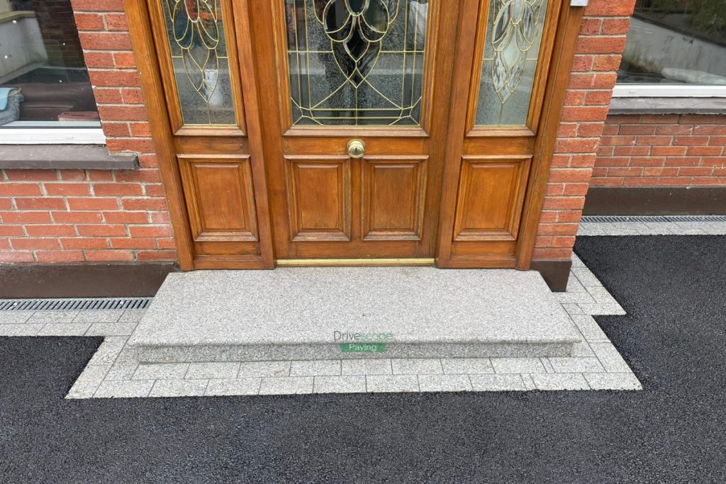 Asphalt Driveway with Silver Granite Border and Bull-Nose Step in Portmarnock, Dublin (5)