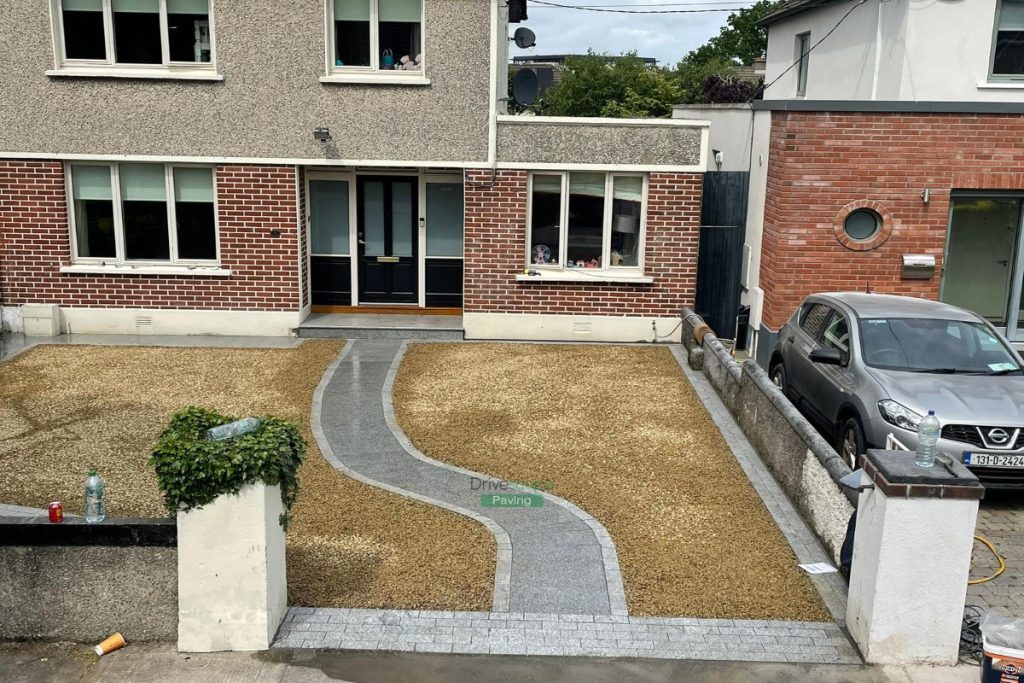Driveway with Ballylusk Gravel, Natural Granite Slabs and Bullnose Step in Stillorgan, Dublin