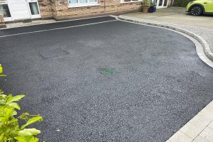 Tarmacadam Driveway with Granite Kerbing, Borders and Gravelled Areas in Clonsilla, Dublin (10)