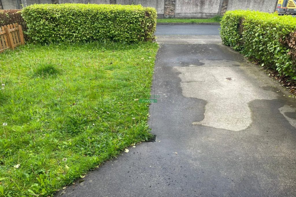 Tarmacadam Driveway with Granite Kerbing, Borders and Gravelled Areas in Clonsilla, Dublin (3)