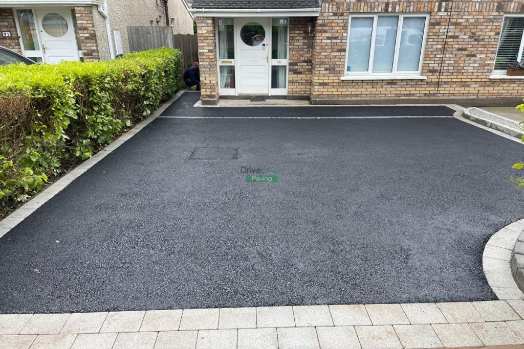 Tarmacadam Driveway with Granite Kerbing, Borders and Gravelled Areas in Clonsilla, Dublin (8)