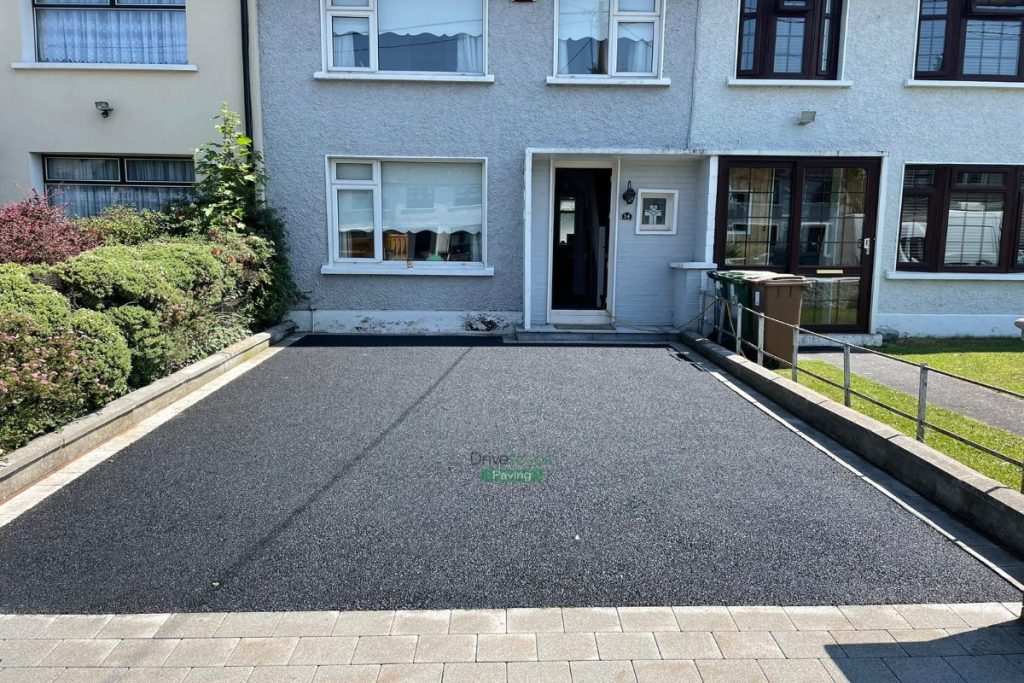 Asphalt Driveway with Newgrange Slabbed Patio in Ballyfermot, Dublin