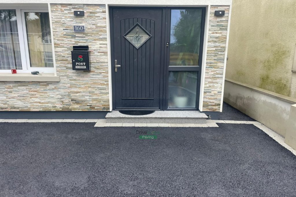 Asphalt Driveway with Corrib Borders and Granite Step in Blanchardstown, Dublin (4)