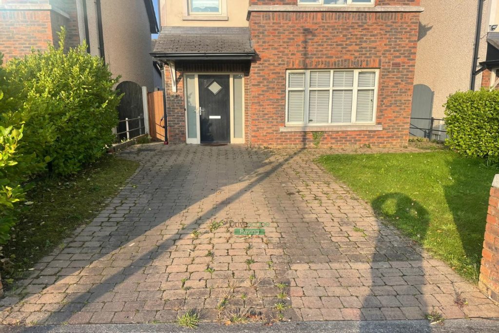 Driveway with Granite Cobbles and Kerbstones in Drogheda, Co. Louth (1)