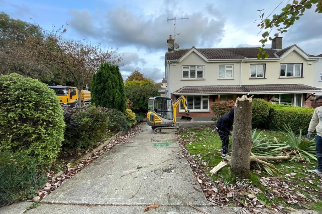 Driveway with Corrib Paving, Granite Borders and Step in Kilpedder, Co. Wicklow (2)