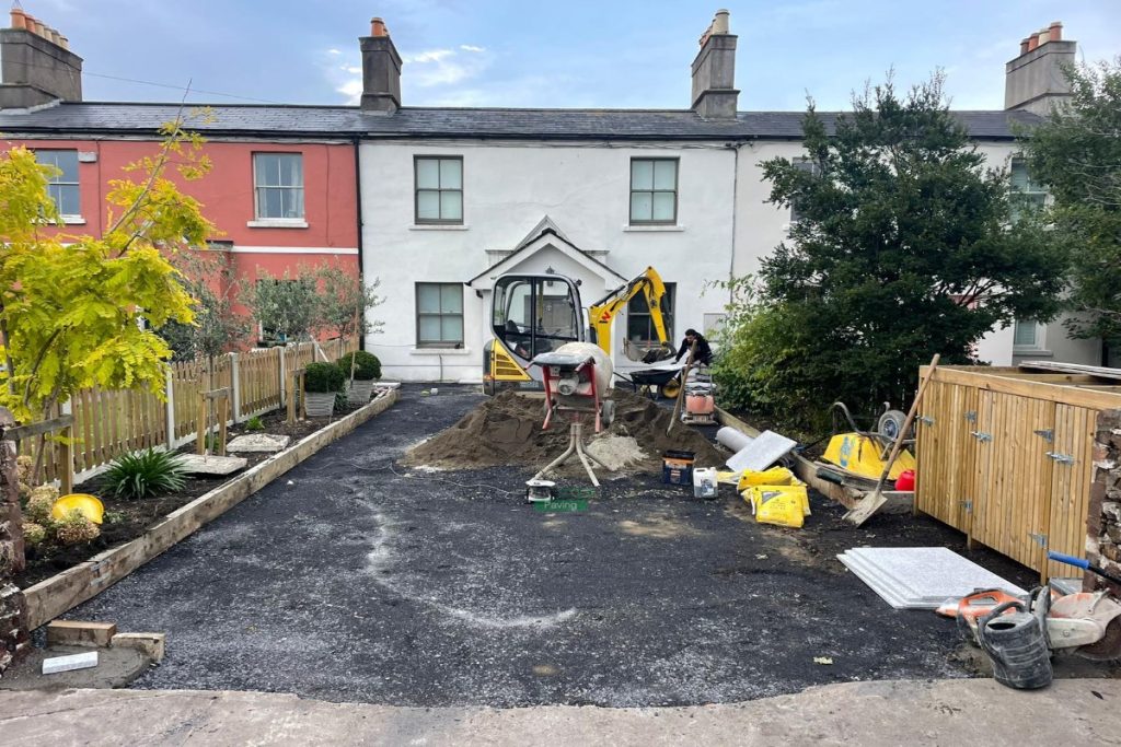 Gravelled Driveway with Granite Slabs in Inchicore, Dublin (6)