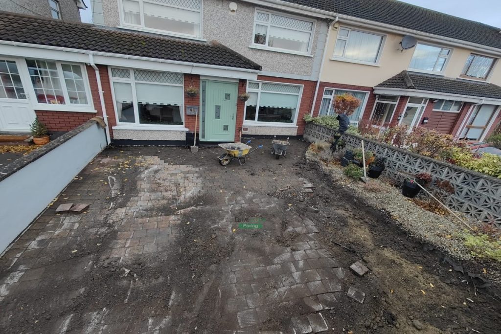 Asphalt Driveway with Silver Granite Corrib Borderline and Kerbing in Whitehall, Dublin (1)
