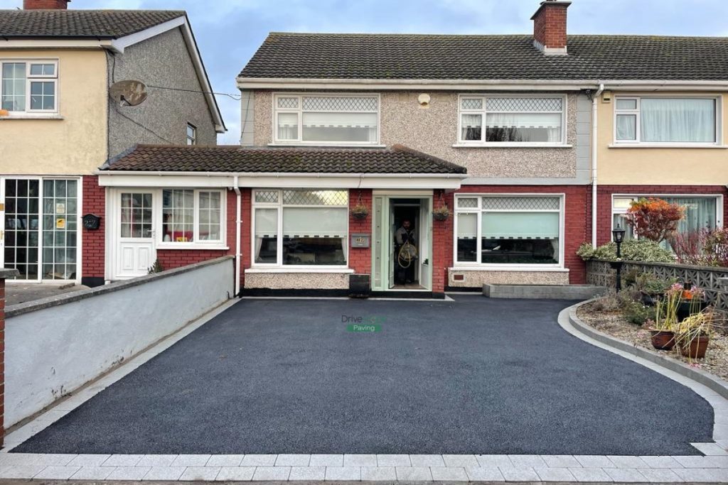 Asphalt Driveway with Silver Granite Corrib Borderline and Kerbing in Whitehall, Dublin