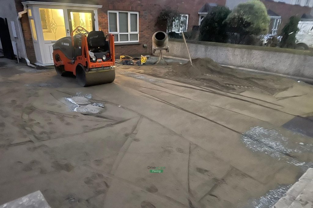 Asphalt Driveway with Silver Granite Kerbs, ACO Channels and Flowerbeds in Lucan, Dublin (4)