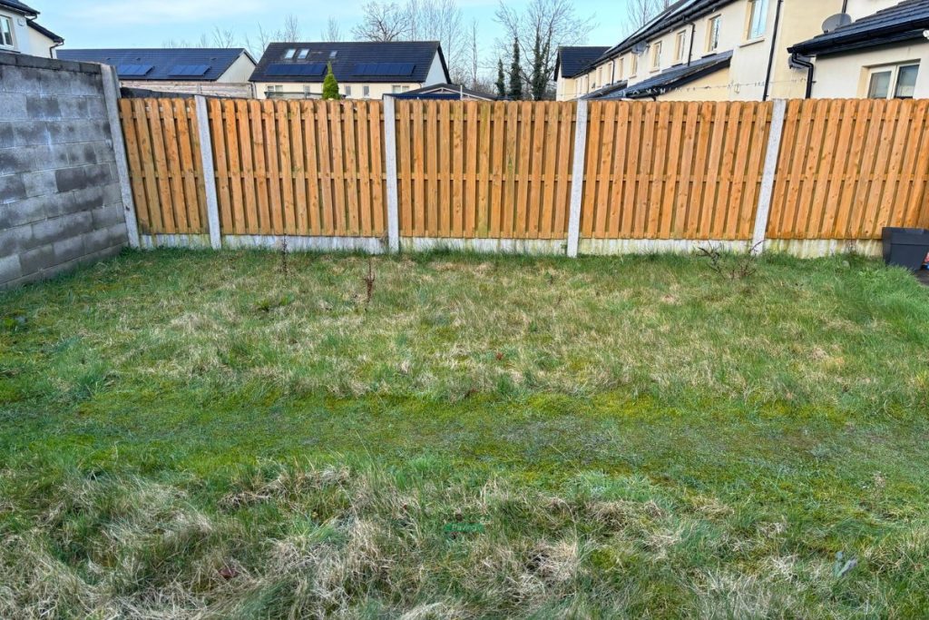 Porcelain Tiled Patio with Timber Fencing and Ashford Block Wall in Johnstown, Co. Meath (3)