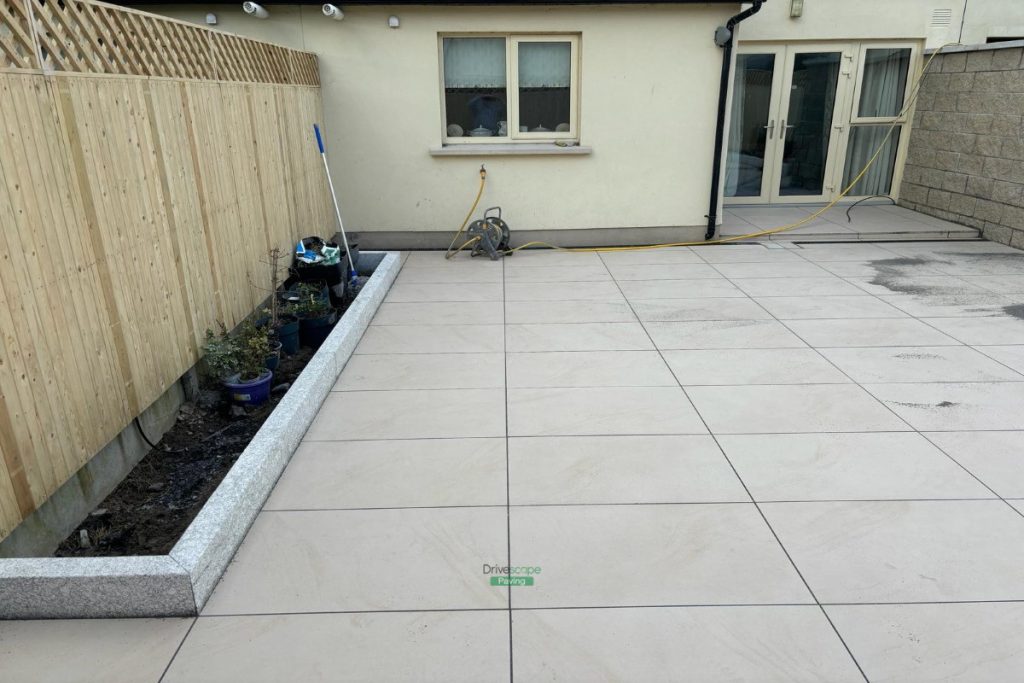 Porcelain Tiled Patio with Timber Fencing and Ashford Block Wall in Johnstown, Co. Meath (8)