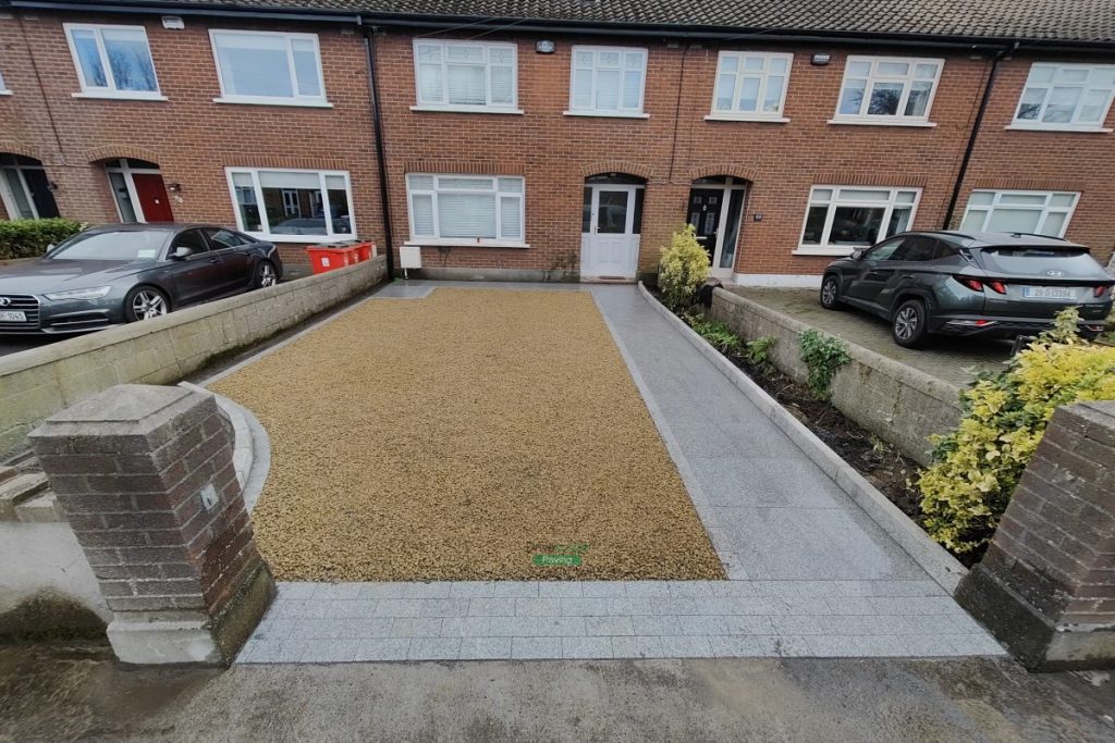 Gravelled Driveway with Granite Apron and Pathway in Clontarf, Dublin