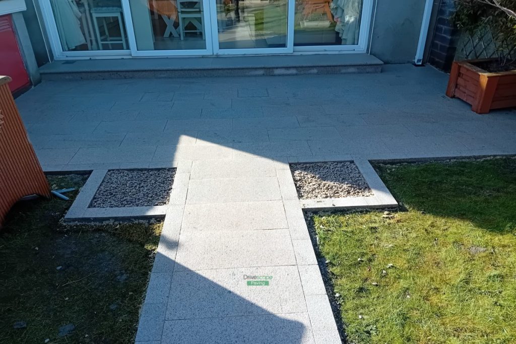 Patio with Brown Granite Slabs, Bull-Nose Step and Stepping Stones in Clontarf, Dublin (7)