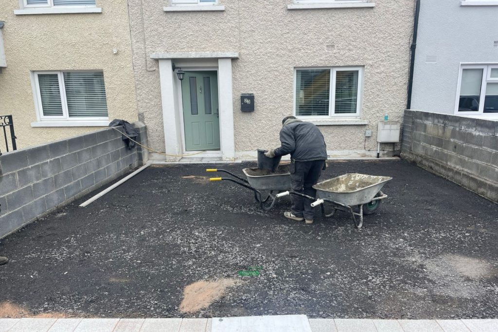 Asphalt Driveway with Silver Granite Borders in Finglas, Dublin (2)