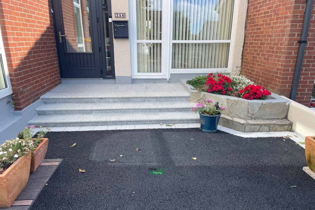 Asphalt Driveway with Silver Granite Border, Kerbstones and Bullnose Step in Portmarnock, Co. Dublin (8)