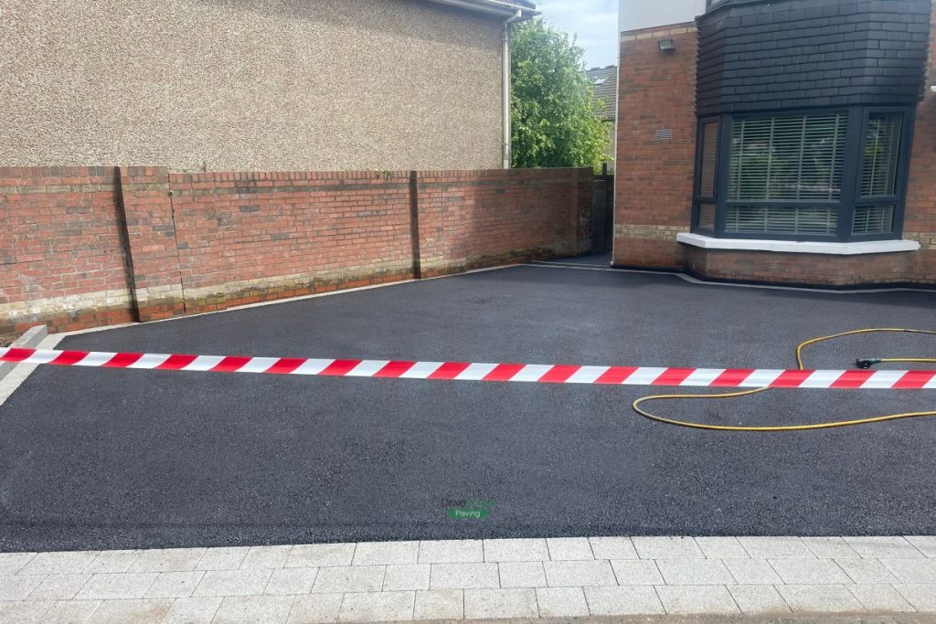 Asphalt Driveway with Silver Granite Borders and Natural Kerbs in Swords, Dublin (4)