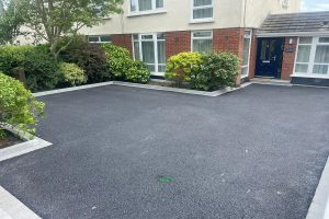 Asphalt Driveway with Silver Granite Corrib Border and Granite Step in Portmarnock, Co. Dublin (3)