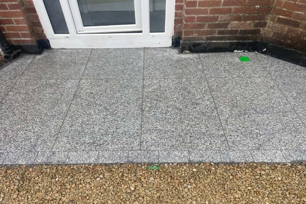 Driveway with Ballylusk Gravel and Granite Cobblestones in Clontarf, Co. Dublin (5)