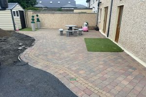 Porcelain Tiled Patio with Granite Cobblestones in Newbridge Co. Kildare (2)