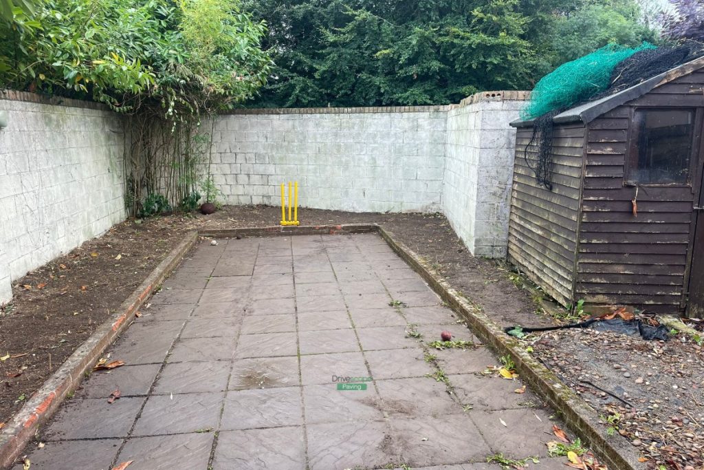 Porcelain Tiled Patio with Raised Flowerbeds in Dublin (3)