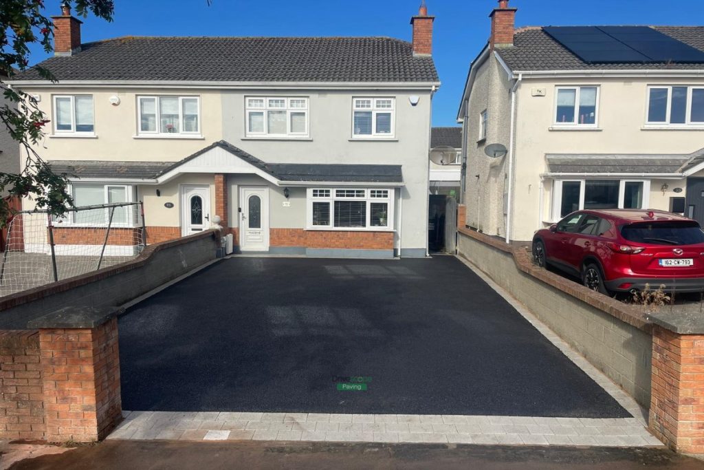 Asphalt Driveway with Silver Granite Borderline in Dublin 15