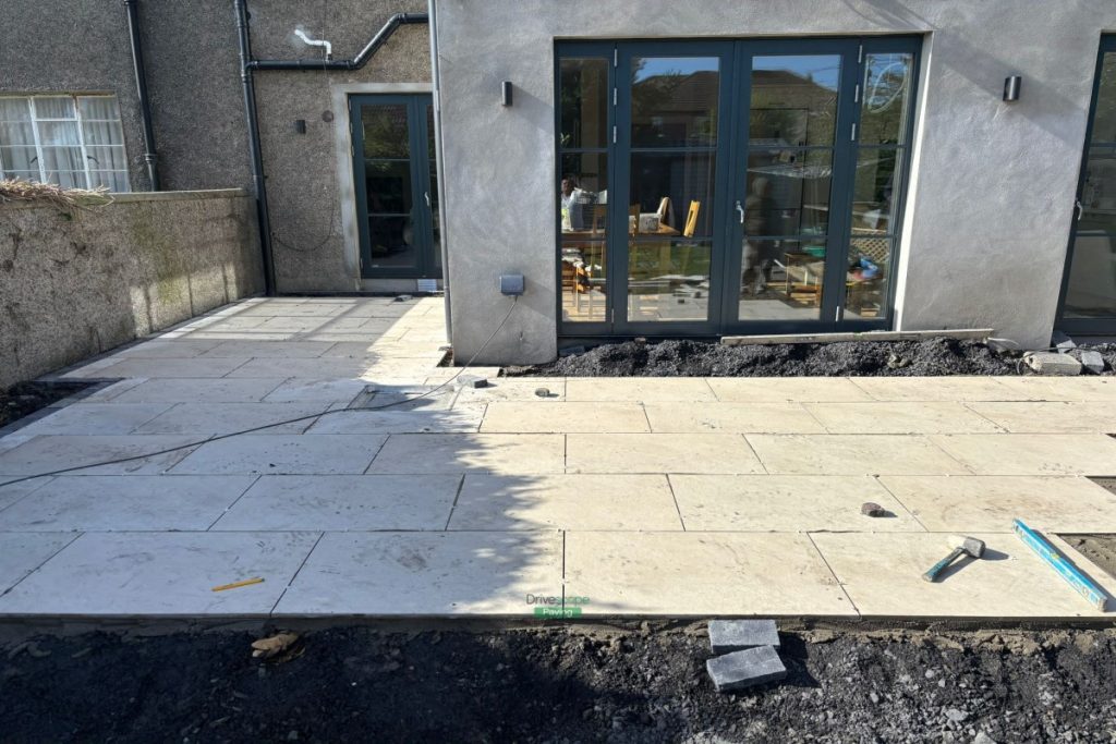 Patio with Porcelain Tiles and Limestone Cobbles in Clontarf, Dublin (4)