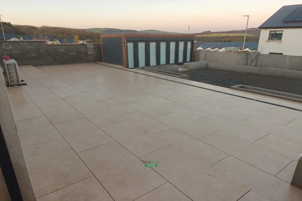 Porcelain Tiled Patio with Artificial Grass and Classic Slabs in Wicklow (3)