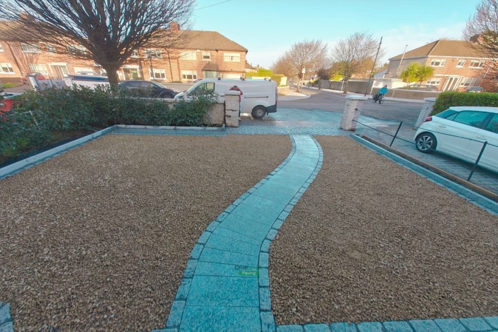 Gravelled Driveway with Granite Pathway and Cobbled Apron in Dublin (4)