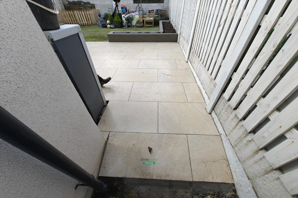 Porcelain Tile Patio with Raised Flowerbeds in Wicklow (10)