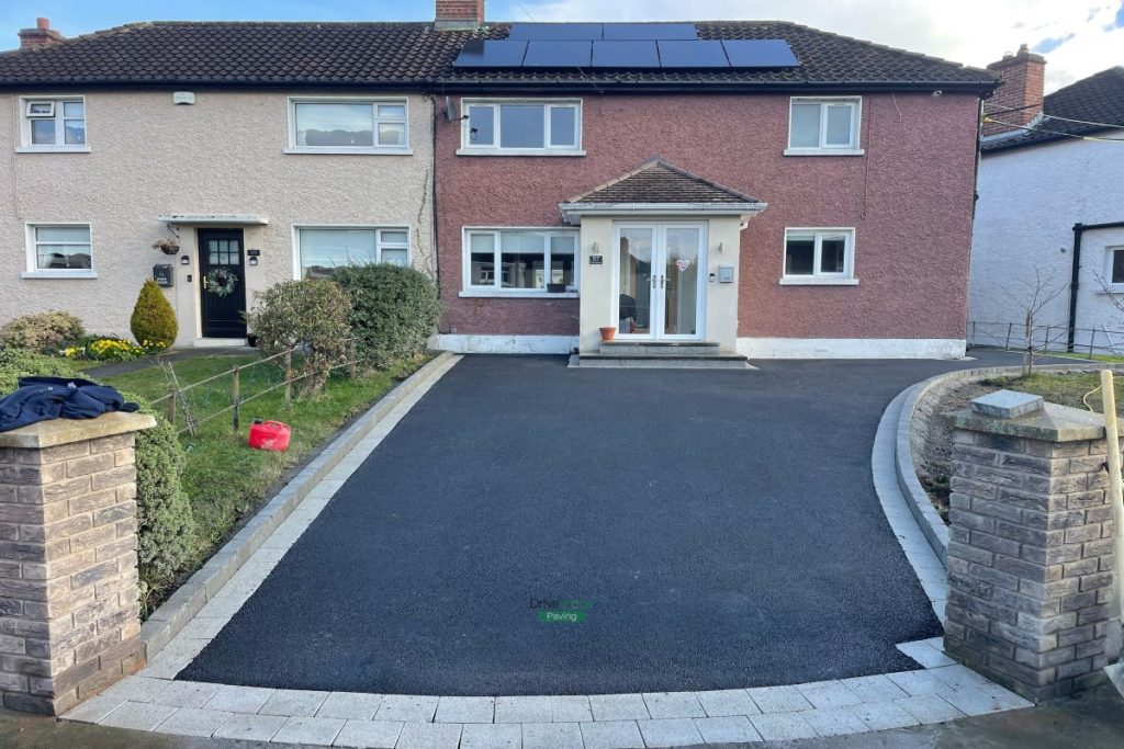 Asphalt Driveway with Silver Granite Borders and Apron in Glasnevin, Dublin