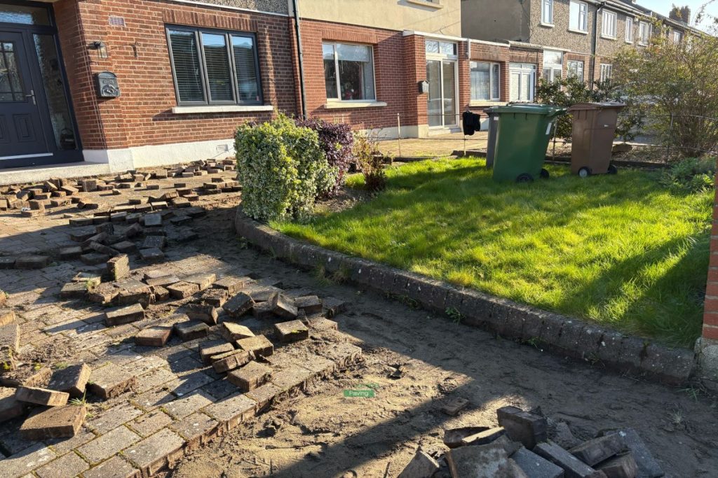 Asphalt Driveway with Tumbled Cobblestones in Clontarf, Dublin (2)