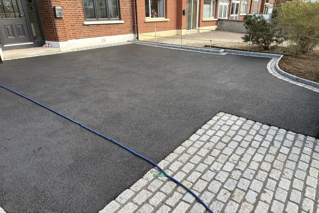 Asphalt Driveway with Tumbled Cobblestones in Clontarf, Dublin (7)