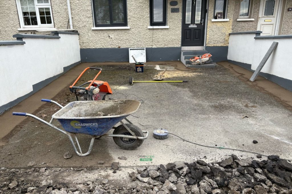 SMA Driveway with Bullnose Granite Steps and Borders in Saggart, Co. Dublin (4)