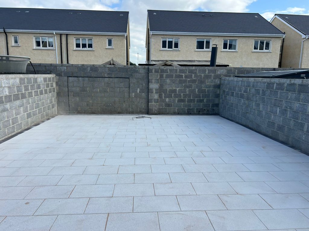 Porcelain Patio with Walkway and Recessed Covers in Hansfield Wood, Dublin