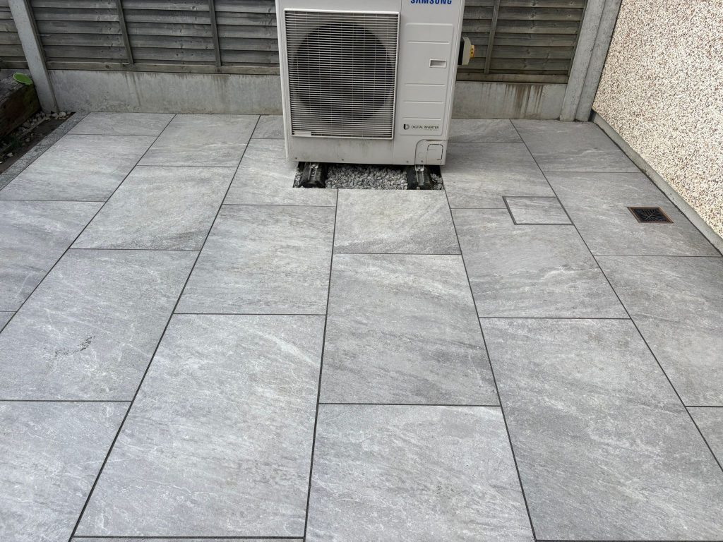 Porcelain Patio with Walkway and Recessed Covers in Hansfield Wood, Dublin (8)