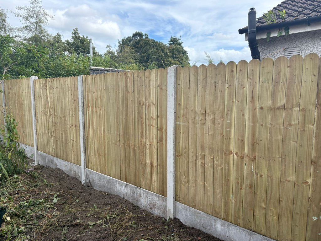 Cottage Panel Fencing with Concrete Posts and Base Installed (1)